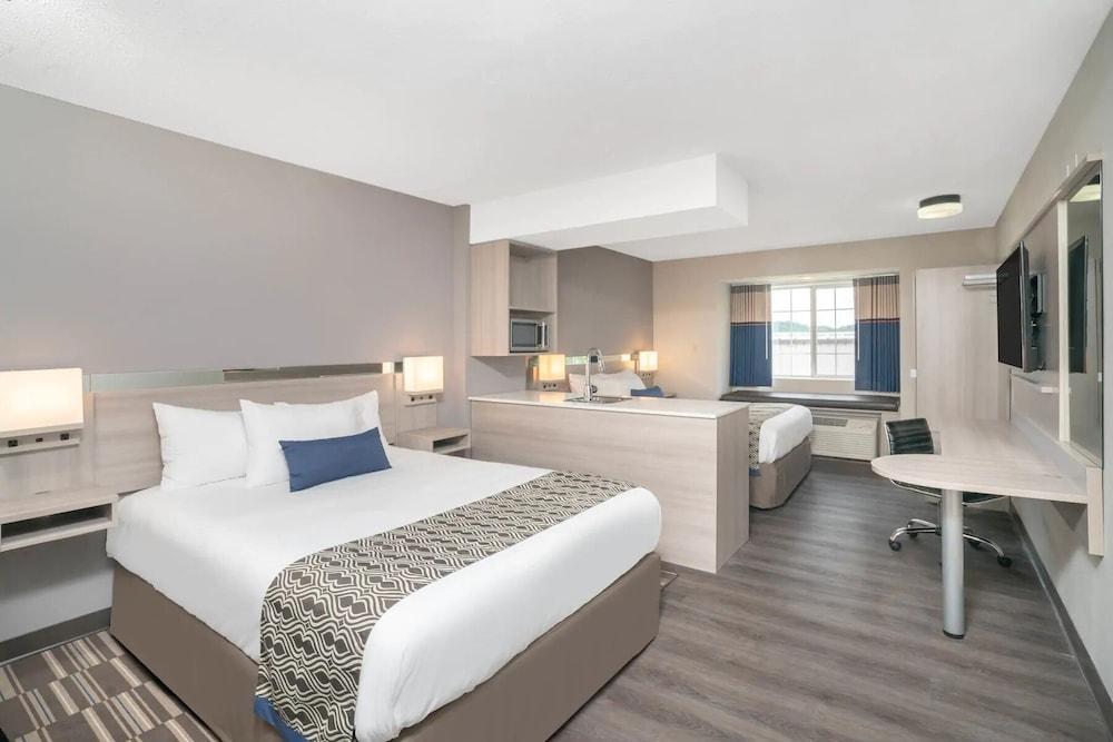 Quality Inn & Suites Nashville - Bellevue photo 17