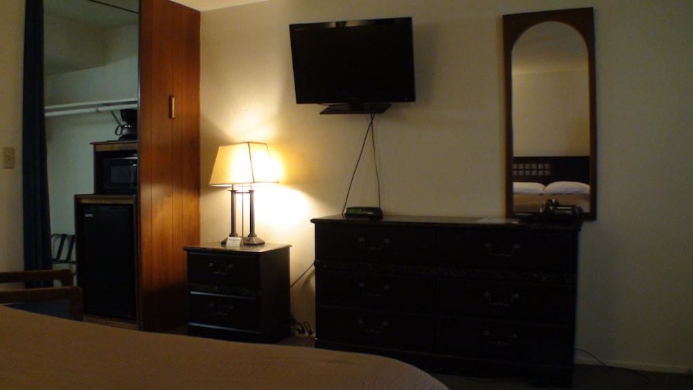 Schuyler Inn photo 8