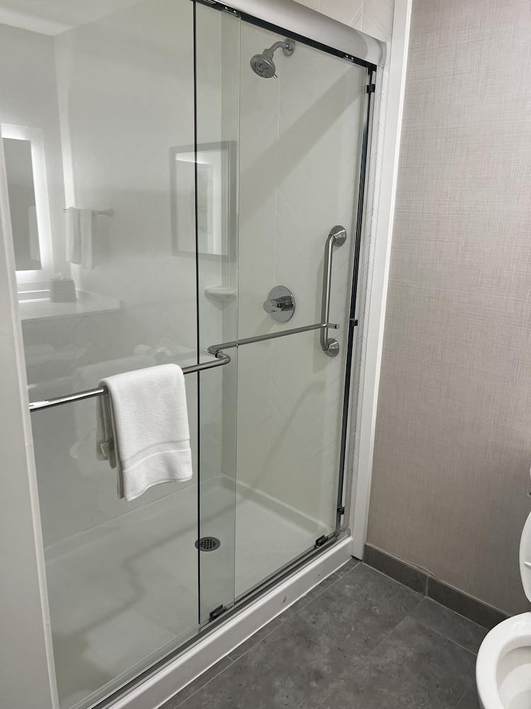 Holiday Inn & Suites Houston NW - Willowbrook by IHG photo 31