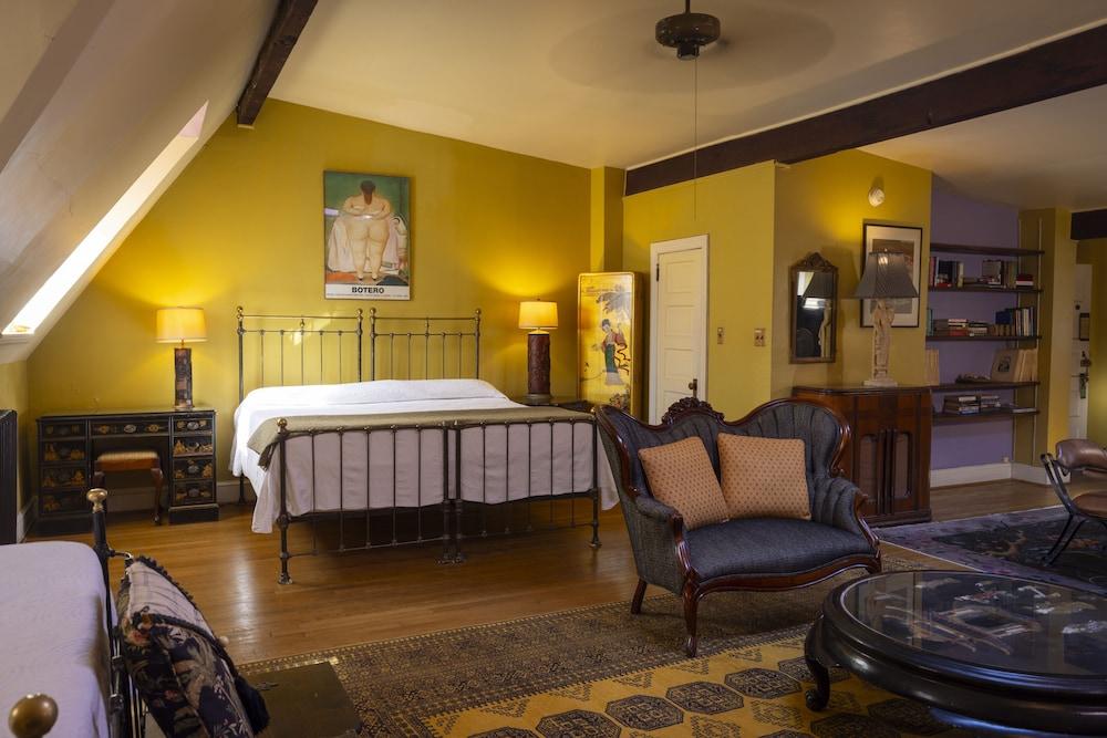Tabard Inn photo 40