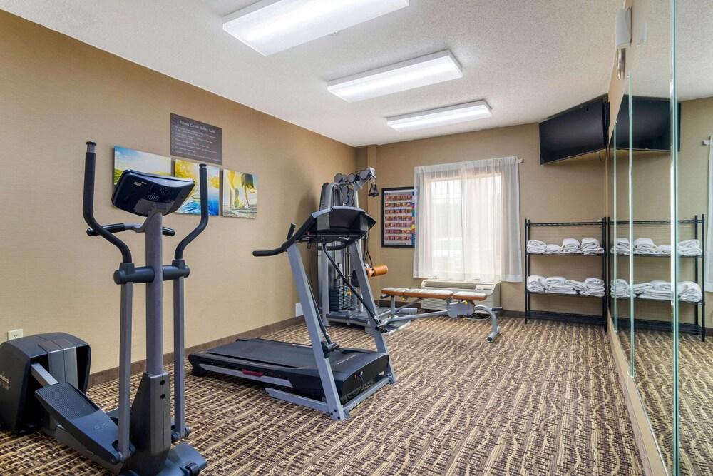 Comfort Inn & Suites Griffin North photo 22