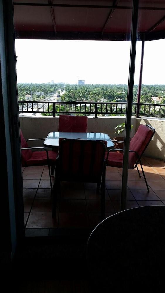 Hollywood Beach Resort-tower Suite photo 11