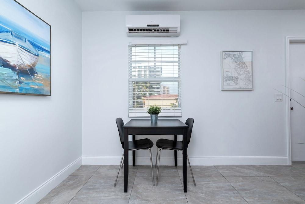 Bayshore Breeze photo 45