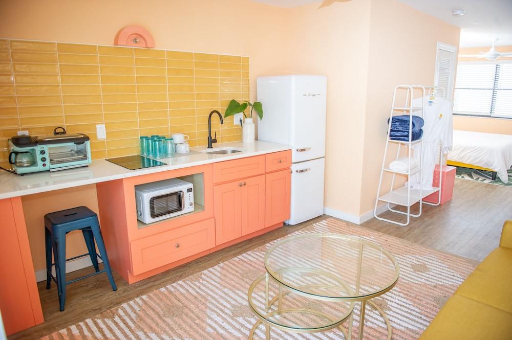 Sunburst Inn photo 60