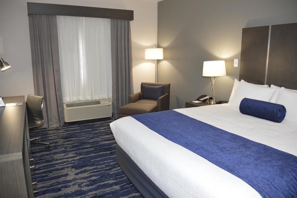 Garner Hotel Longview South by IHG photo 4