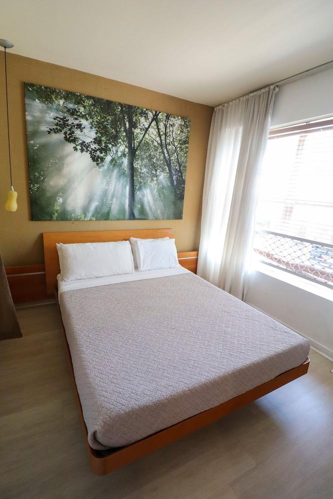 Mercury Apart Hotel photo 65
