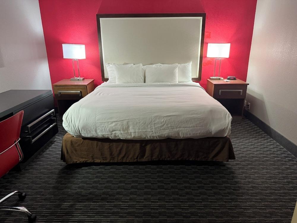 Sonesta Essential Rapid City photo 4