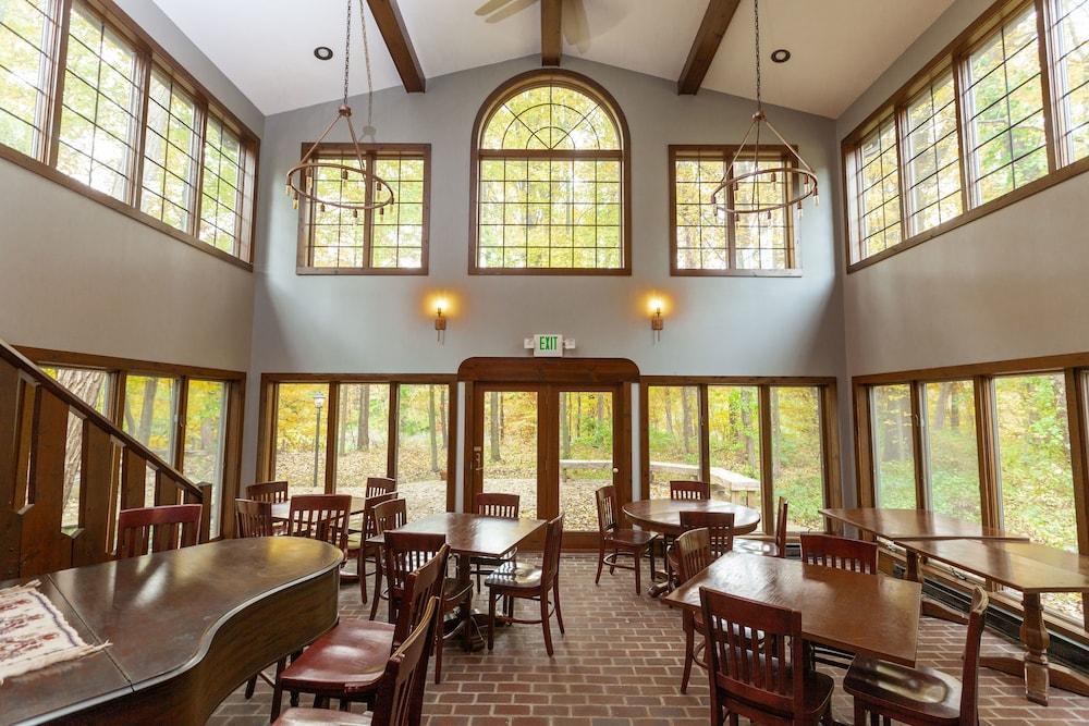 The Brewery Lodge Hotel photo 18