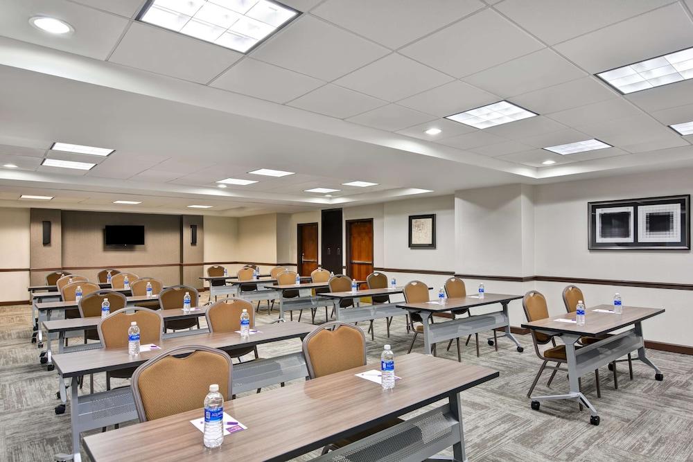 Hyatt Place Birmingham/Hoover photo 41