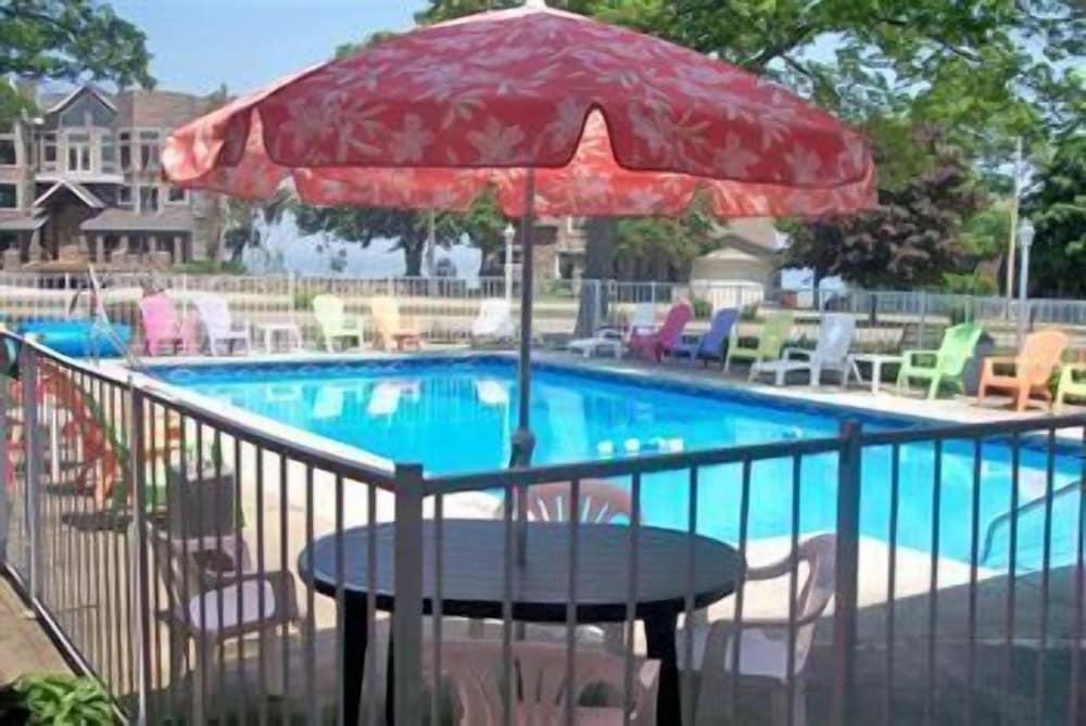 American Boutique Inn - Lakeview photo 12