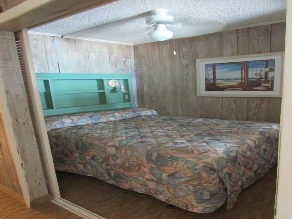 The Driftwood Resort photo 6