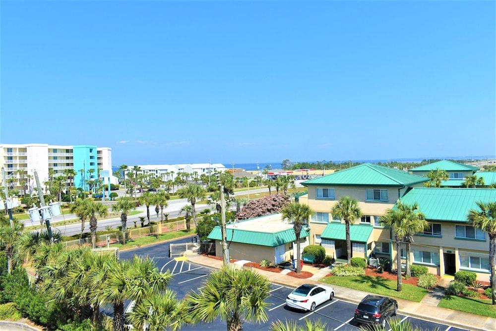 Destin West Vacations photo 11
