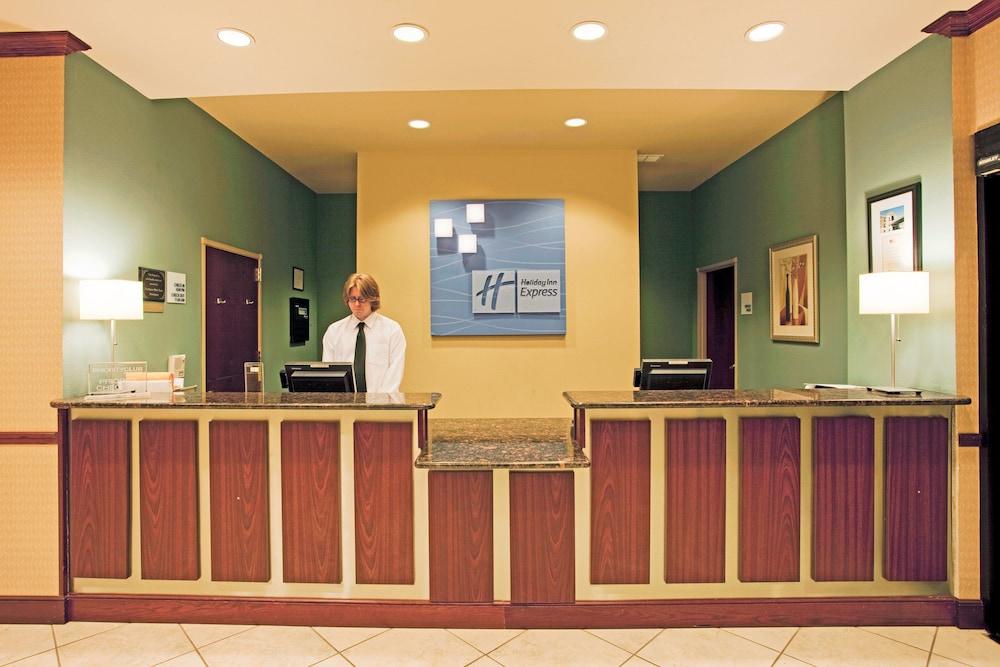 Holiday Inn Express Amarillo South by IHG photo 28
