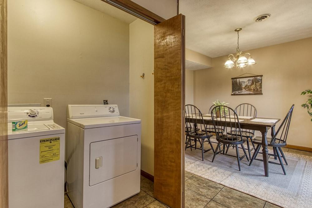Pinecrest Hotel B photo 5