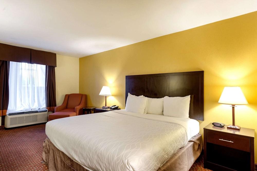 Quality Inn Indianola photo 34