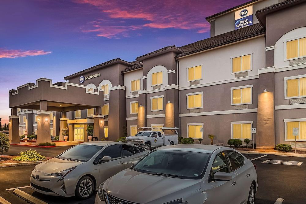 Best Western Douglas Inn & Suites photo 30