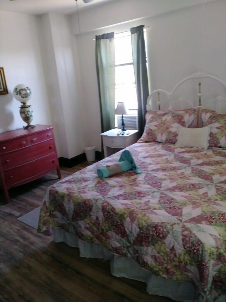 Trucountry Inn photo 11