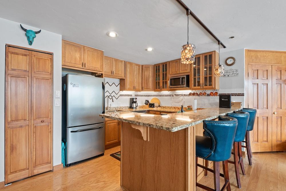 The Vail Spa Condominiums photo 26