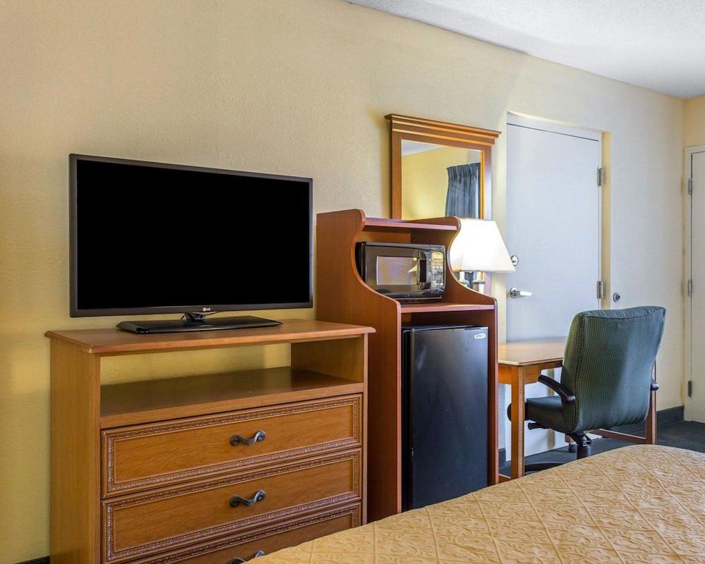 Quality Inn Aiken North photo 7