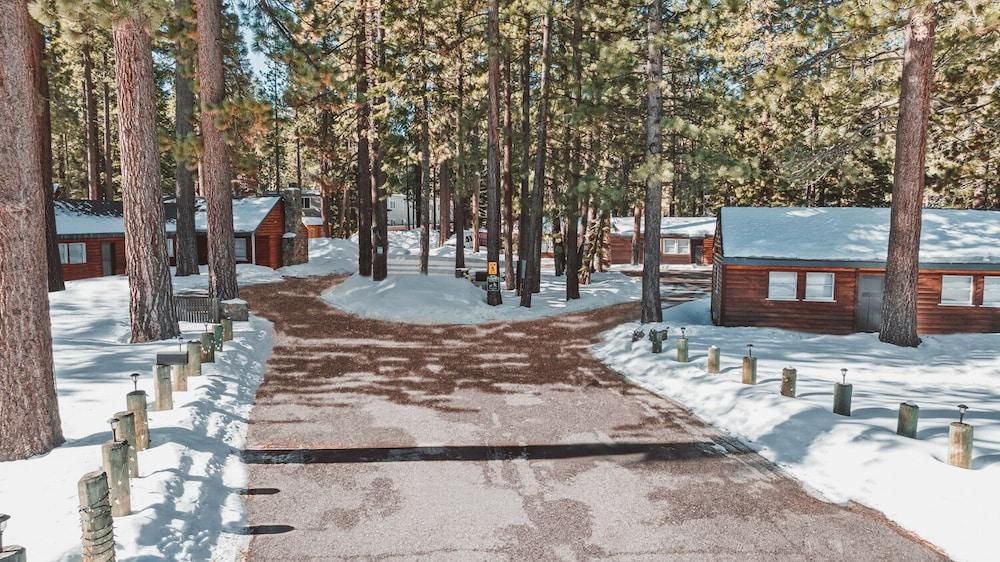 Emerald Bay Village photo 67