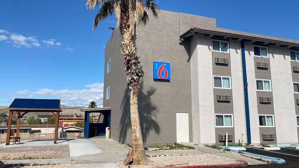 Motel 6 Bullhead City, AZ — hotel in Bullhead City