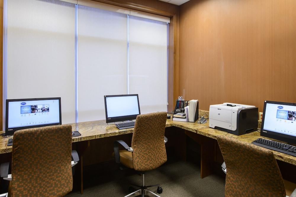 Hampton Inn Washington-Downtown-Convention Center photo 54