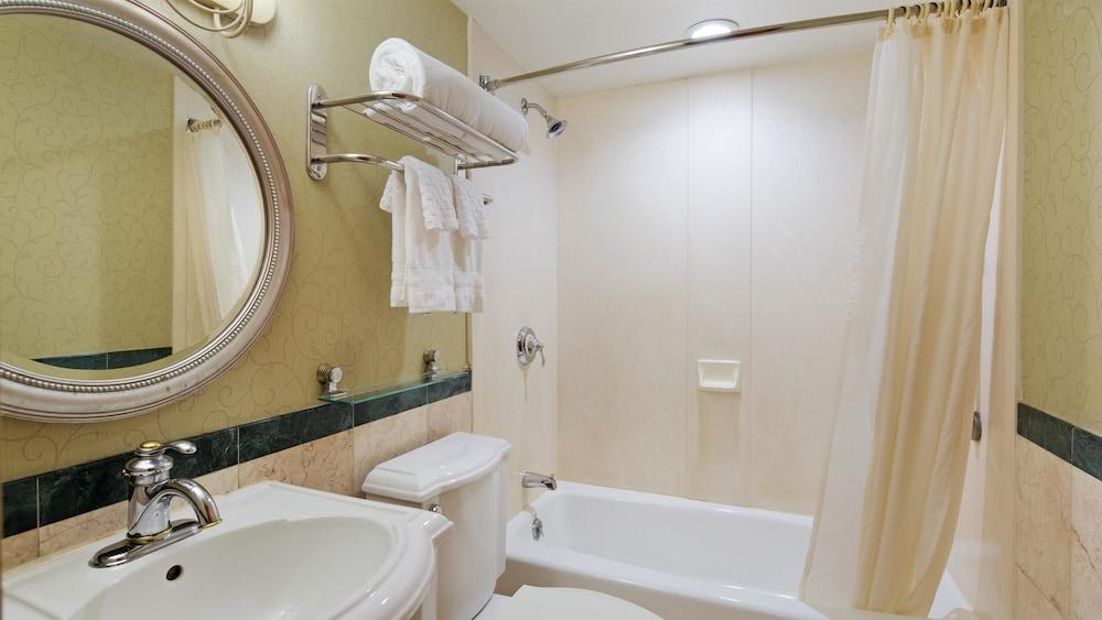 Best Western Queens Court Hotel photo 15