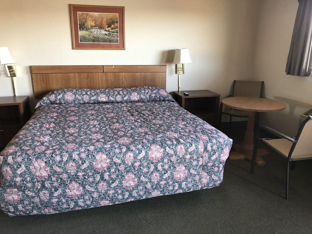 Rosener's Inn and banquet center photo 24