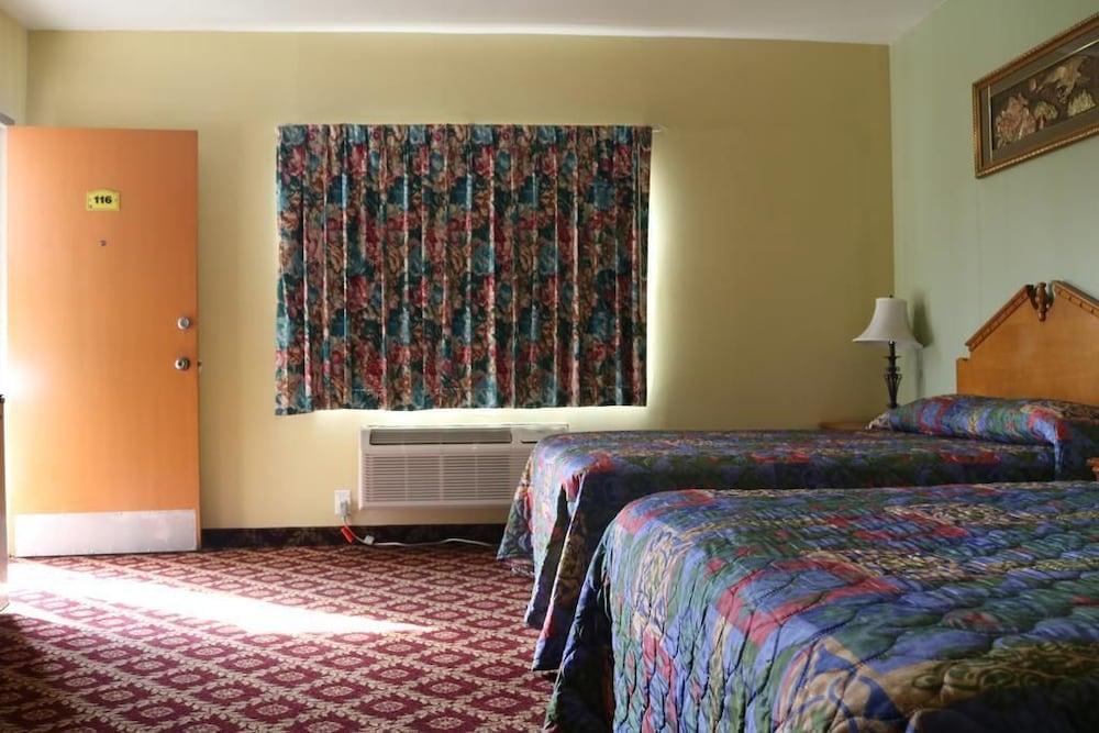 Four Corners motel photo 12