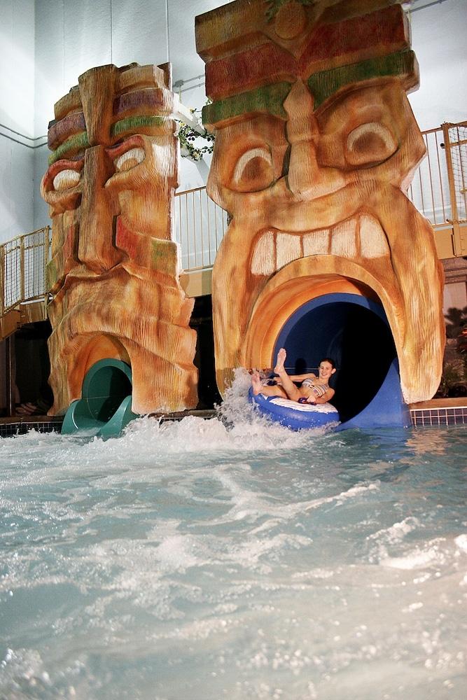Edgewater Hotel & Waterpark photo 31