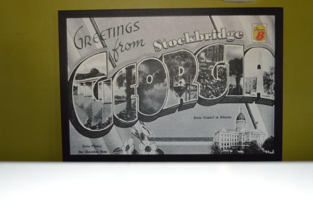 Super 8 by Wyndham Stockbridge photo 5
