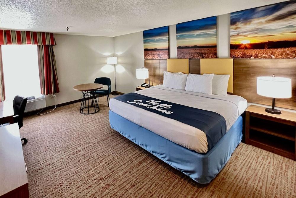 Days Inn by Wyndham Rayne/Crowley photo 6