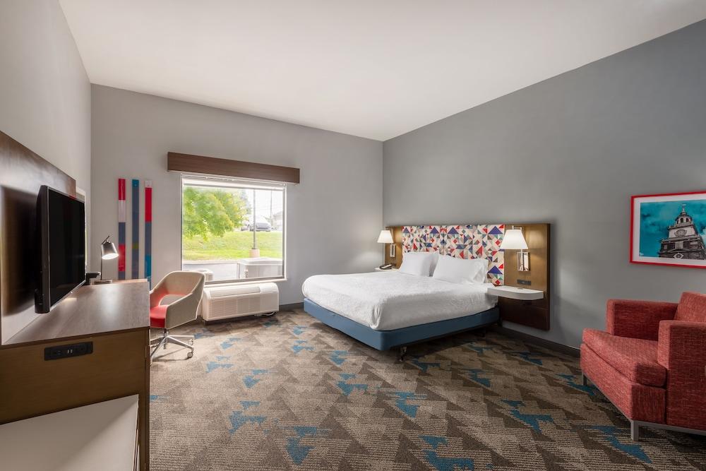 Hampton Inn Belle Vernon photo 42