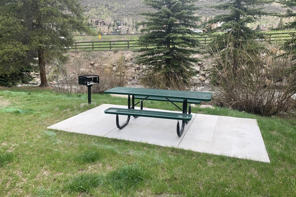 Bluegreen's StreamSide at Vail photo 31