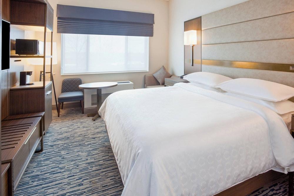 Sheraton St. Paul Woodbury Hotel photo 6