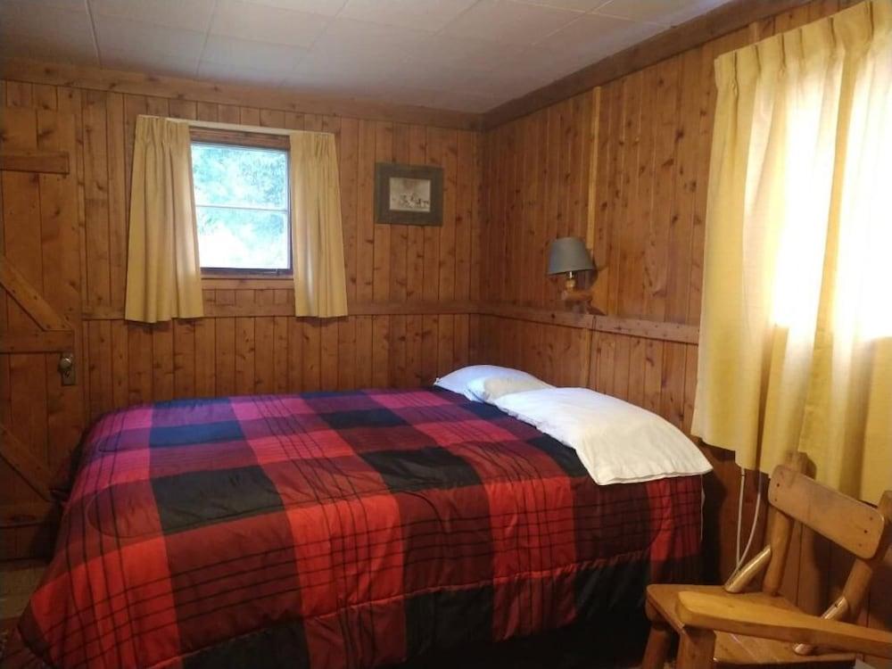 firehouse inn photo 12