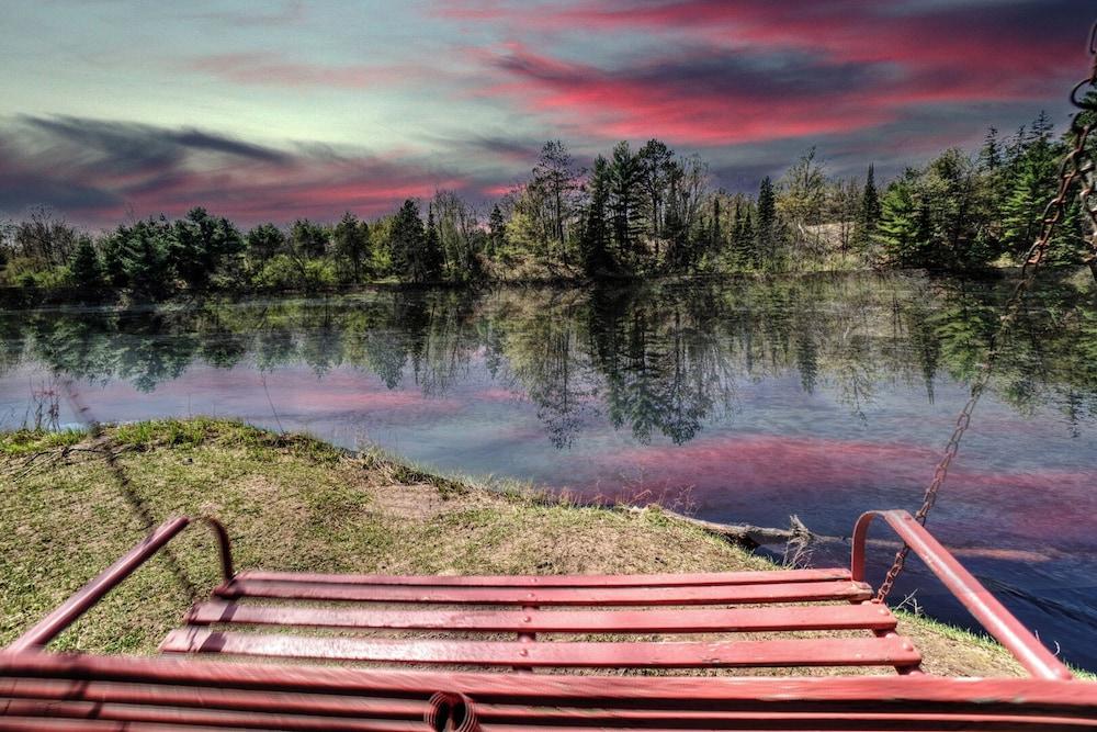 Edgewater Resort photo 8