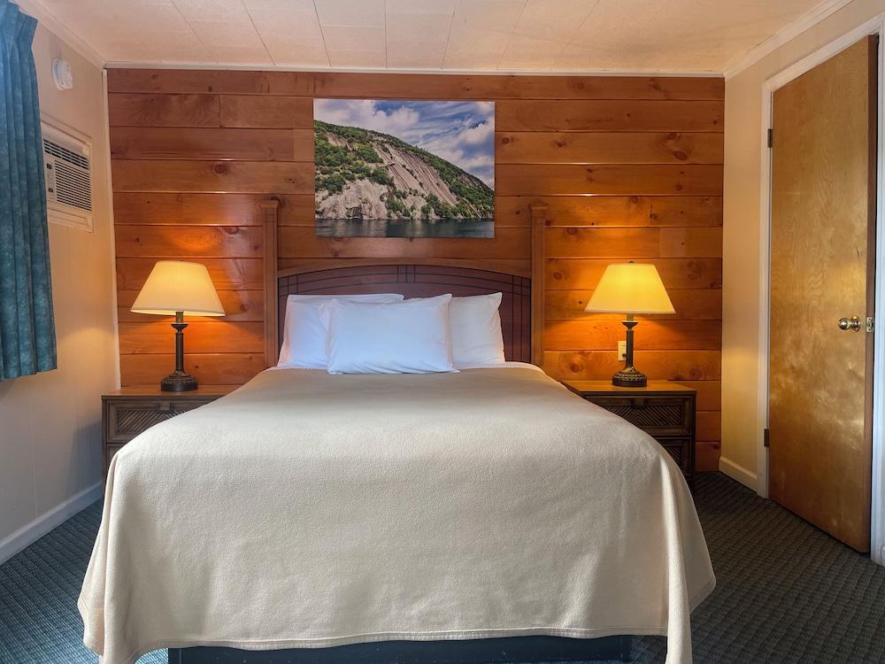 Lake Crest Inn photo 37