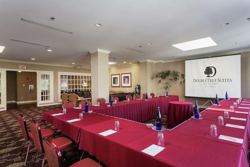 DoubleTree Suites by Hilton Hotel Mt. Laurel photo 63