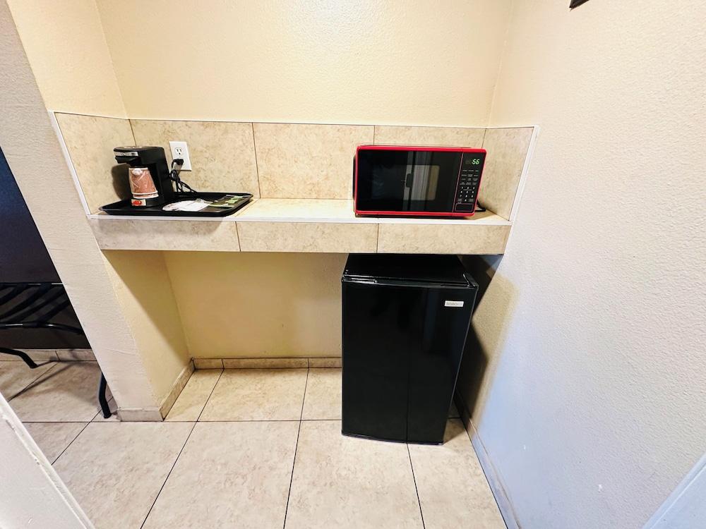 Perfect Inn Motel photo 3