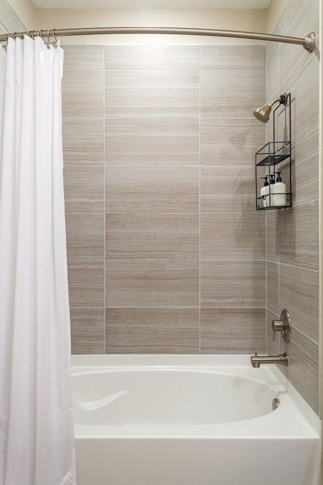 Kasa FreeMoreWest Charlotte photo 23