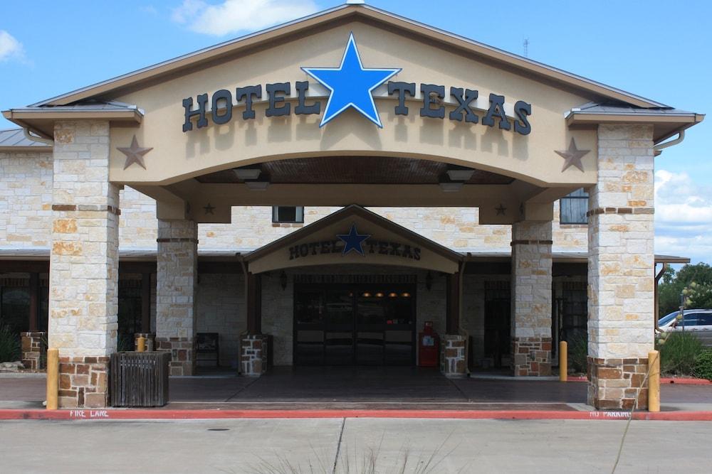 Hotel Texas photo 39