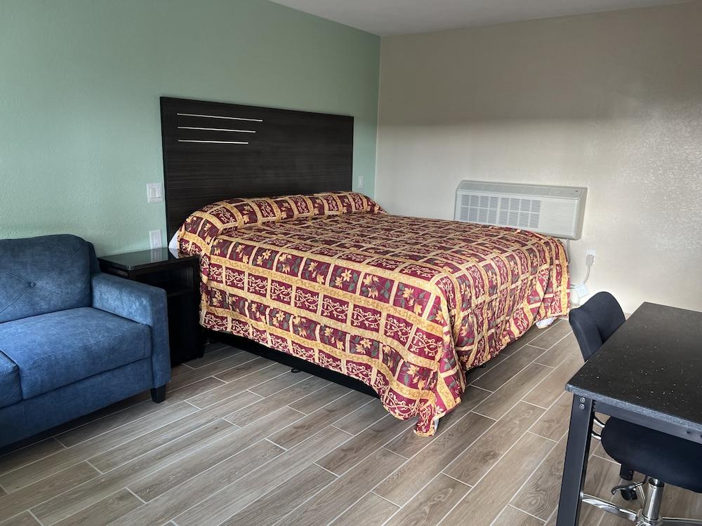 Mauna Loa Motel photo 8