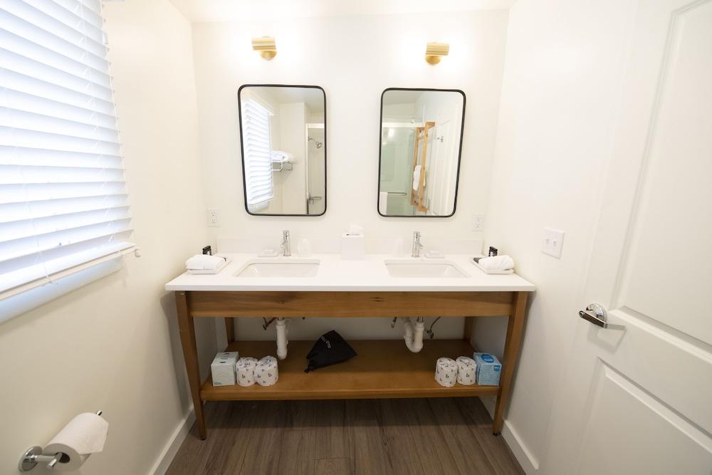 Endless Coast, A Boutique Hotel photo 46