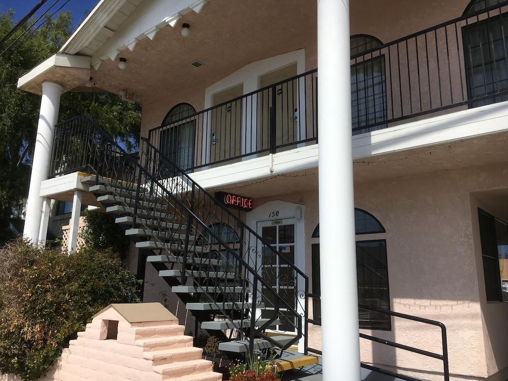 Seaview Inn photo 30