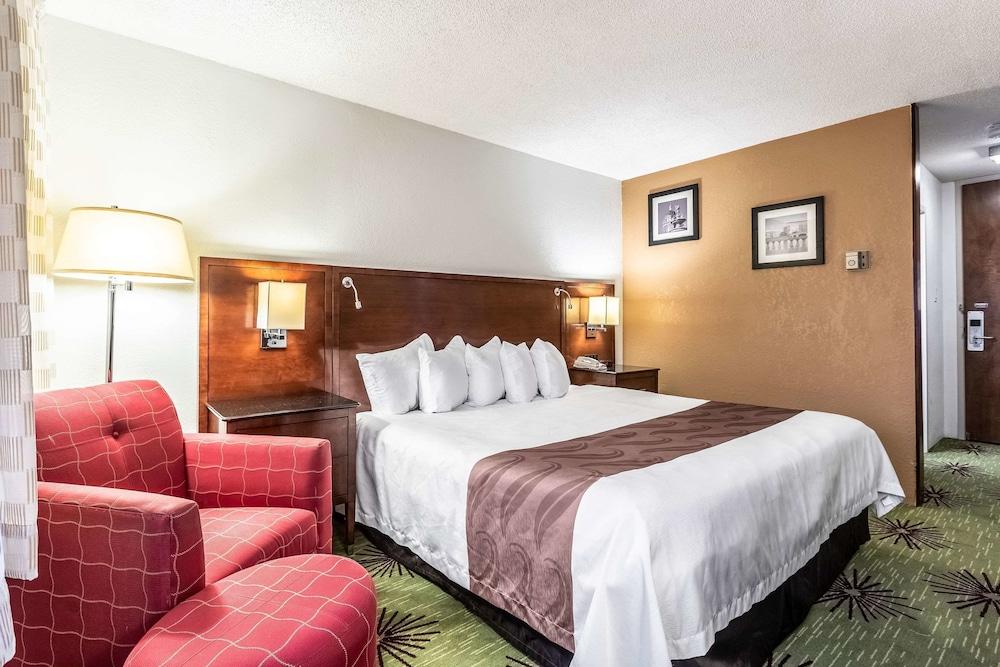 Quality Inn & Suites Albert Lea photo 5