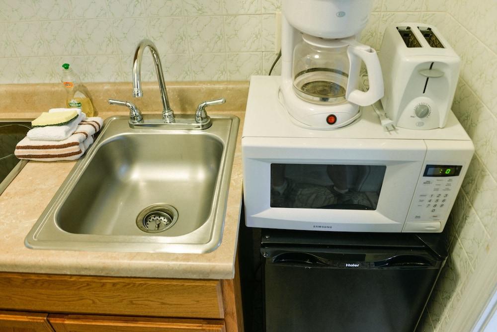 Lake Crest Inn photo 26