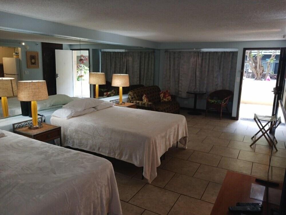 Diamond Head Beach Hotel photo 43