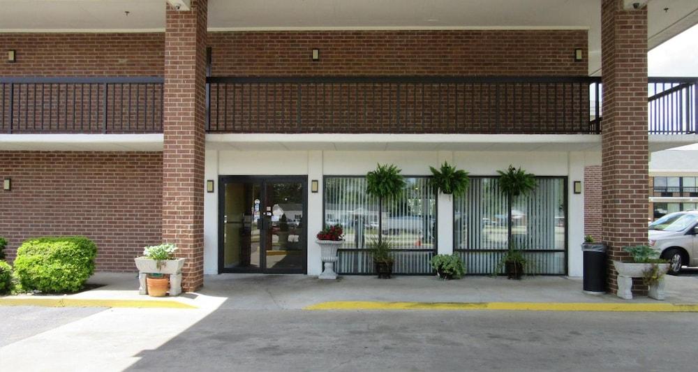 Travel Inn photo 12
