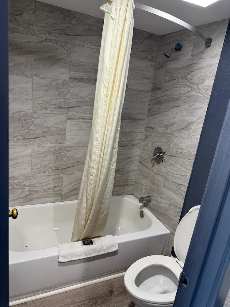Best Value Inn Garland photo 7
